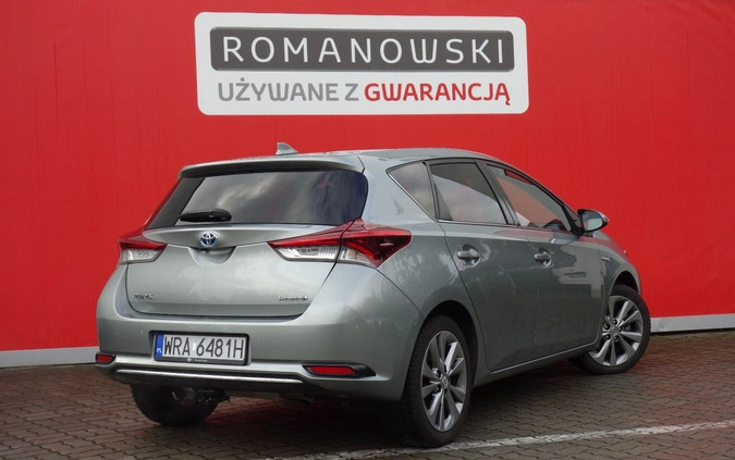 Toyota Auris cena 67850 przebieg: 90814, rok produkcji 2017 z Łochów małe 277